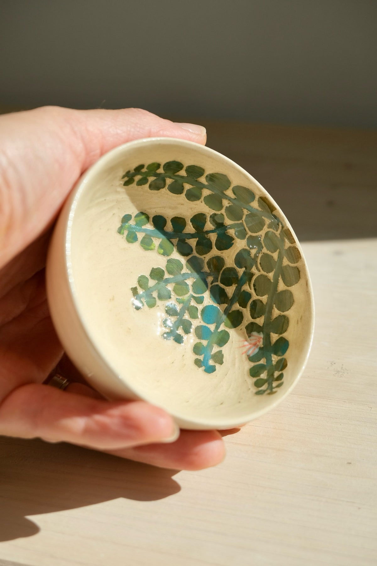 Capers serving bowl
